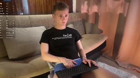 Snapshot of logan_mett chatting on 06.16.26 Logan online show from 06.16.26