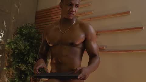 Snapshot of logan_varela chatting on 10.15.25 logan_varela online show from 10.15.25