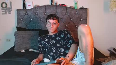 logan_willyams_ online show from 09.20.25