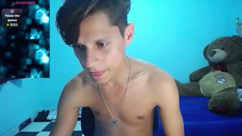 Snapshot of loganevans8 chatting on 01.17.26 Logan online show from 01.17.26