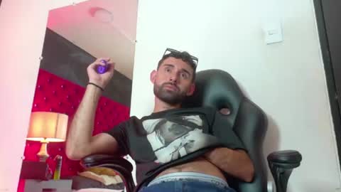 loganfoxx_ online show from 06.26.26