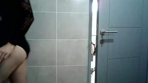 loier22 online show from 03.07.25