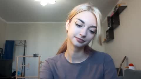 Amelia online show from 09.25.25