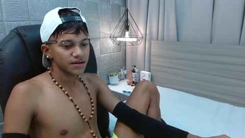 LOUIS online show from 12.31.24