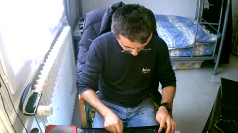 lokoum39 online show from 01.10.25