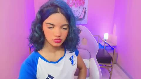              online show from 10.06.25