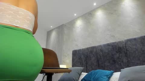 Snapshot of lola__sweet0591 chatting on 11.09.25 Lola Sweet online show from 11.09.25