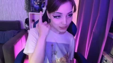 lola online show from 12.18.24