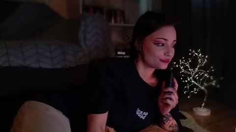 lola online show from 02.06.26