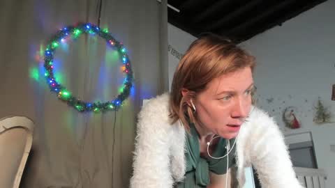 lola_belgium online show from 01.13.25