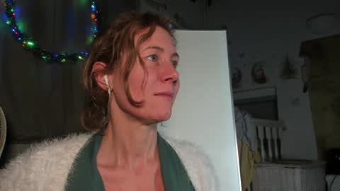 lola_belgium online show from 01.15.25