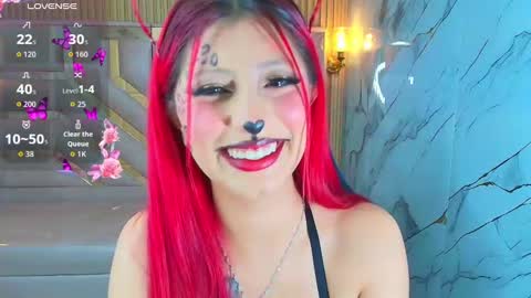 Lola online show from 10.04.25