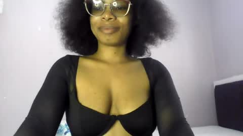 Snapshot of lola_coco chatting on 07.15.26 Lola Coco online show from 07.15.26
