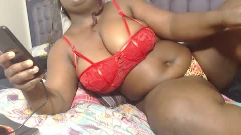 lola_honney online show from 11.08.25