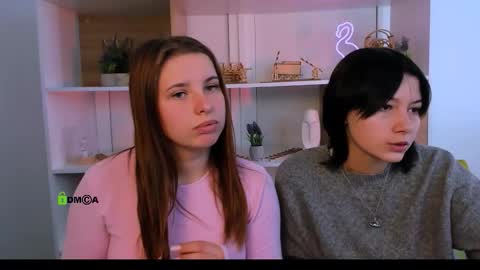 Lola online show from 09.25.25