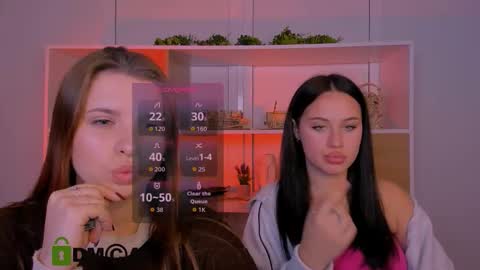 Lola online show from 10.15.25