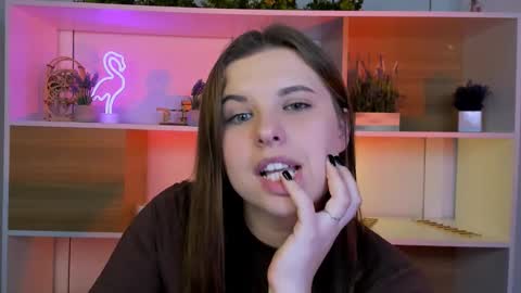 Lola online show from 11.11.25