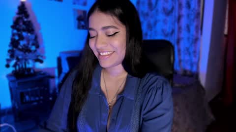 lolaasmith_21 online show from 12.22.24