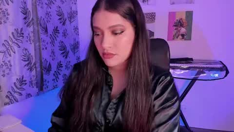 lolaasmith_21 online show from 03.10.25