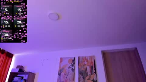 lolaasmith_21 online show from 10.03.25