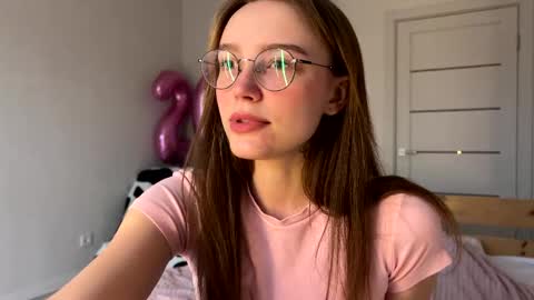 lolaatate online show from 03.31.26