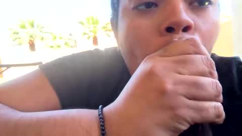 lolafoxlive online show from 10.30.25