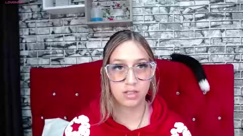 lolalove vip online show from 09.30.25