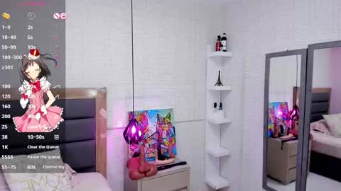 Snapshot of lolamaxi chatting on 09.23.25 LOLA online show from 09.23.25