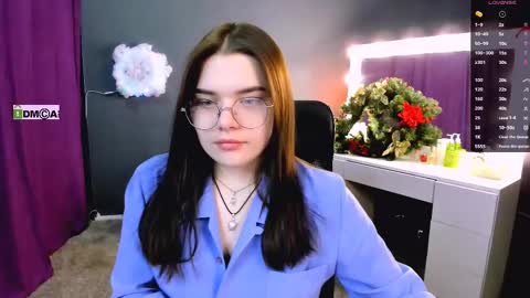 Lola pvt is OPEN online show from 02.12.25