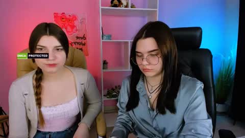 Lola pvt is OPEN online show from 02.13.25