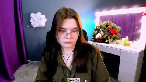 Lola pvt is OPEN online show from 02.19.25