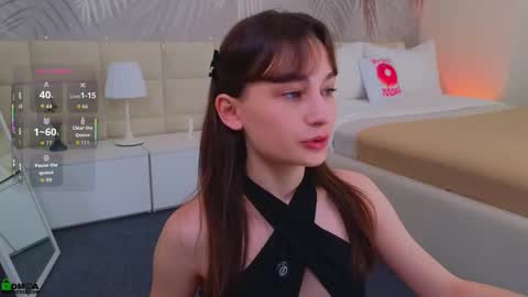 Snapshot of lolaprise chatting on 02.17.26 Lola online show from 02.17.26