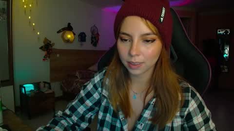 Lola doll online show from 12.02.25