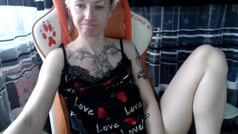 Lisa online show from 02.22.26