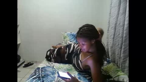 Snapshot of lolly_96 chatting on 10.04.25 lolly_96 online show from 10.04.25