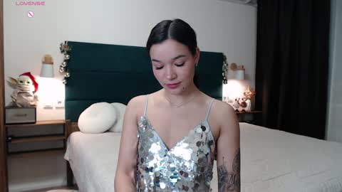 lolly_turner online show from 12.25.24