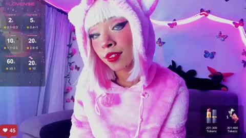 Snapshot of lololexao chatting on 12.12.24 freydis online show from 12.12.24