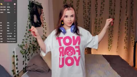 Lona online show from 01.13.26