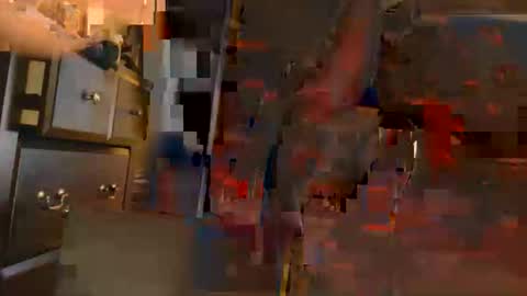 london lovesss online show from 11.08.25