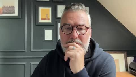 EnglishBear online show from 06.04.26