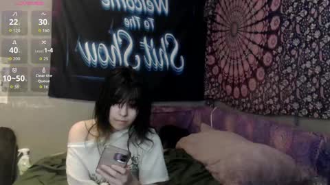 Snapshot of londonray chatting on 10.02.25 londonray online show from 10.02.25