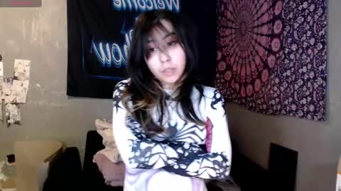 Snapshot of londonray chatting on 10.09.25 londonray online show from 10.09.25