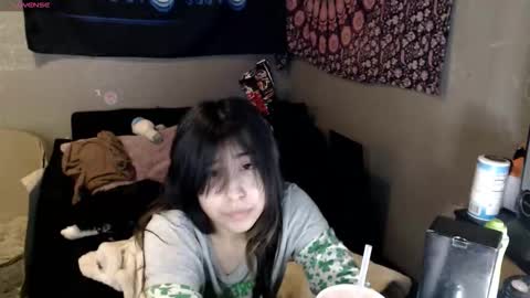 Snapshot of londonray chatting on 11.03.25 londonray online show from 11.03.25