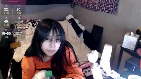 Snapshot of londonray chatting on 02.04.26 londonray online show from 02.04.26