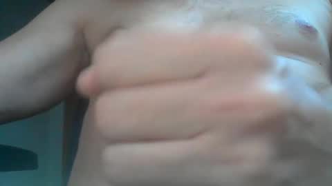 Snapshot of lonesomelust83 chatting on 09.28.25 lonesomelust83 online show from 09.28.25