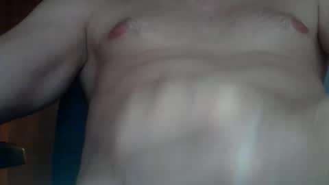 Snapshot of lonesomelust83 chatting on 10.19.25 lonesomelust83 online show from 10.19.25