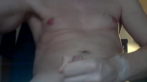 Snapshot of lonesomelust83 chatting on 10.30.25 lonesomelust83 online show from 10.30.25