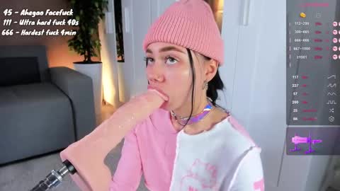 Shy EvaStreams are everyday 9 AM - 3 PM GMT 3  online show from 02.21.25