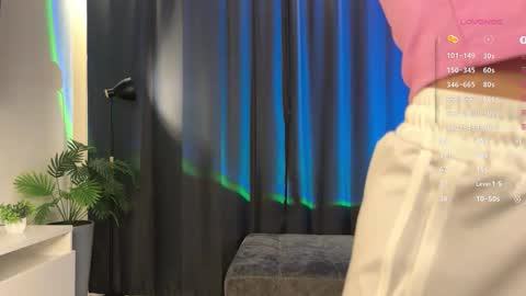 Shy EvaStreams are everyday 9 AM - 3 PM GMT 3  online show from 10.07.25