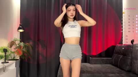 Shy EvaStreams are everyday 9 AM - 3 PM GMT 3  online show from 10.10.25